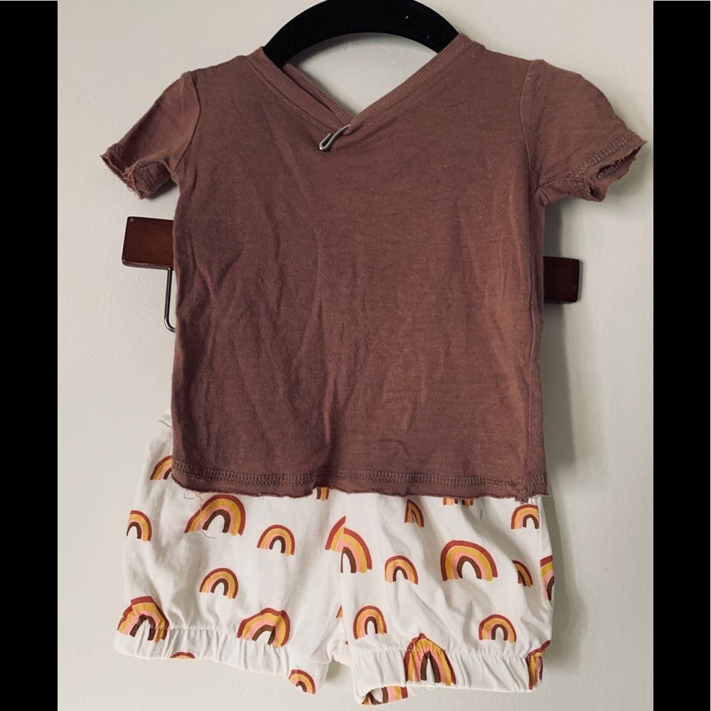 Little James chocolate/white 2-piece top/rainbow shorts set, size 9-12 mon